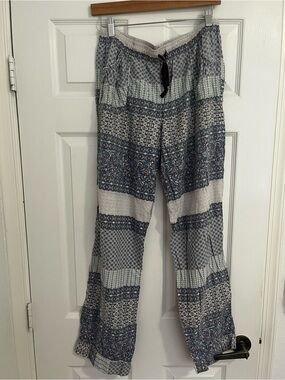Victoria's Secret Blue and White Printed Wide-Leg Pants